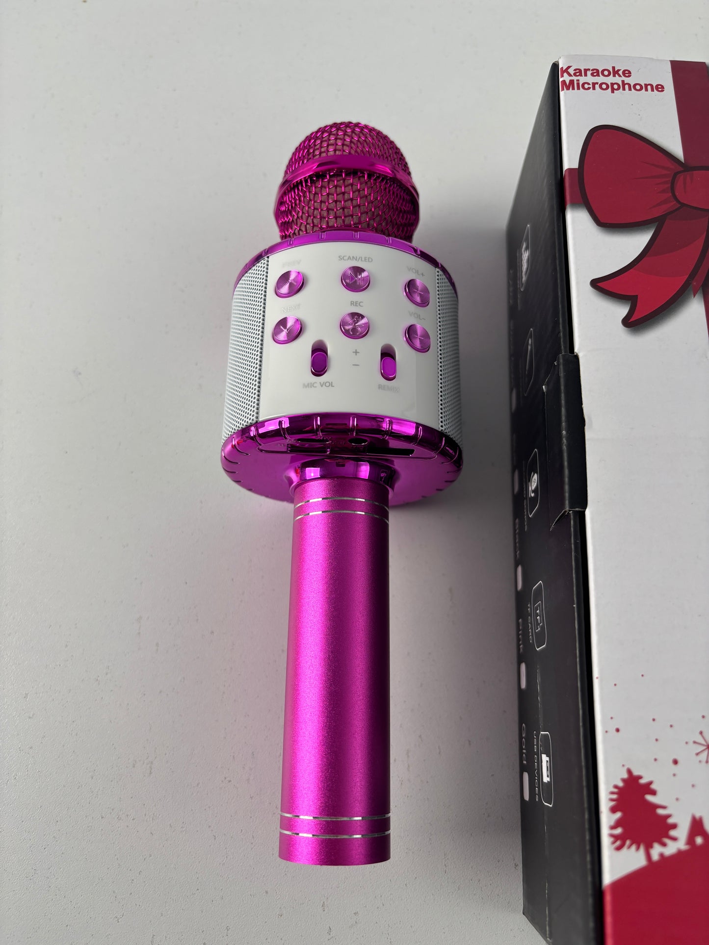 Bezprzewodowy Mikrofon Karaoke Bluetooth – Twoja Przenośna Scena!