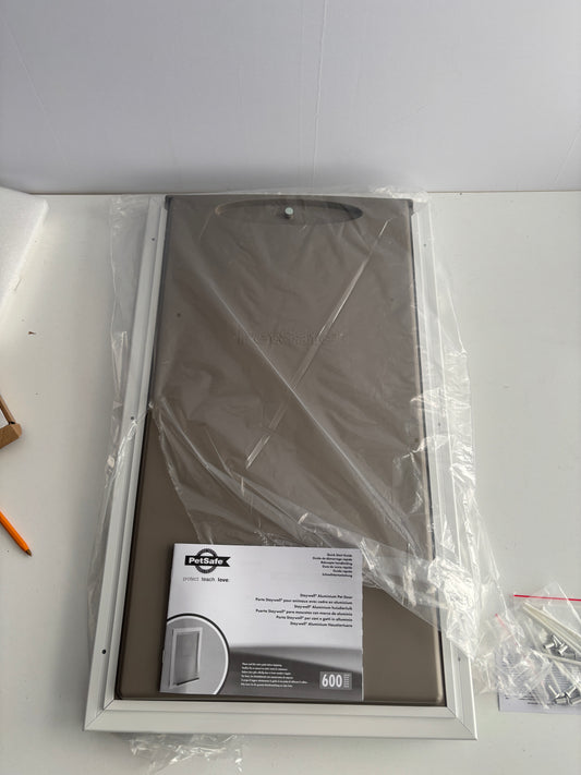 Aluminiowe Drzwiczki dla Dużego Psa PetSafe Staywell – Rozmiar XL