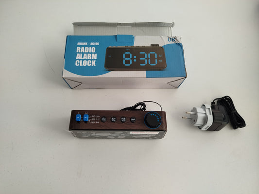 Elegancki Cyfrowy Radiobudzik ANJANK AC196 – Wykończenie Drewnopodobne