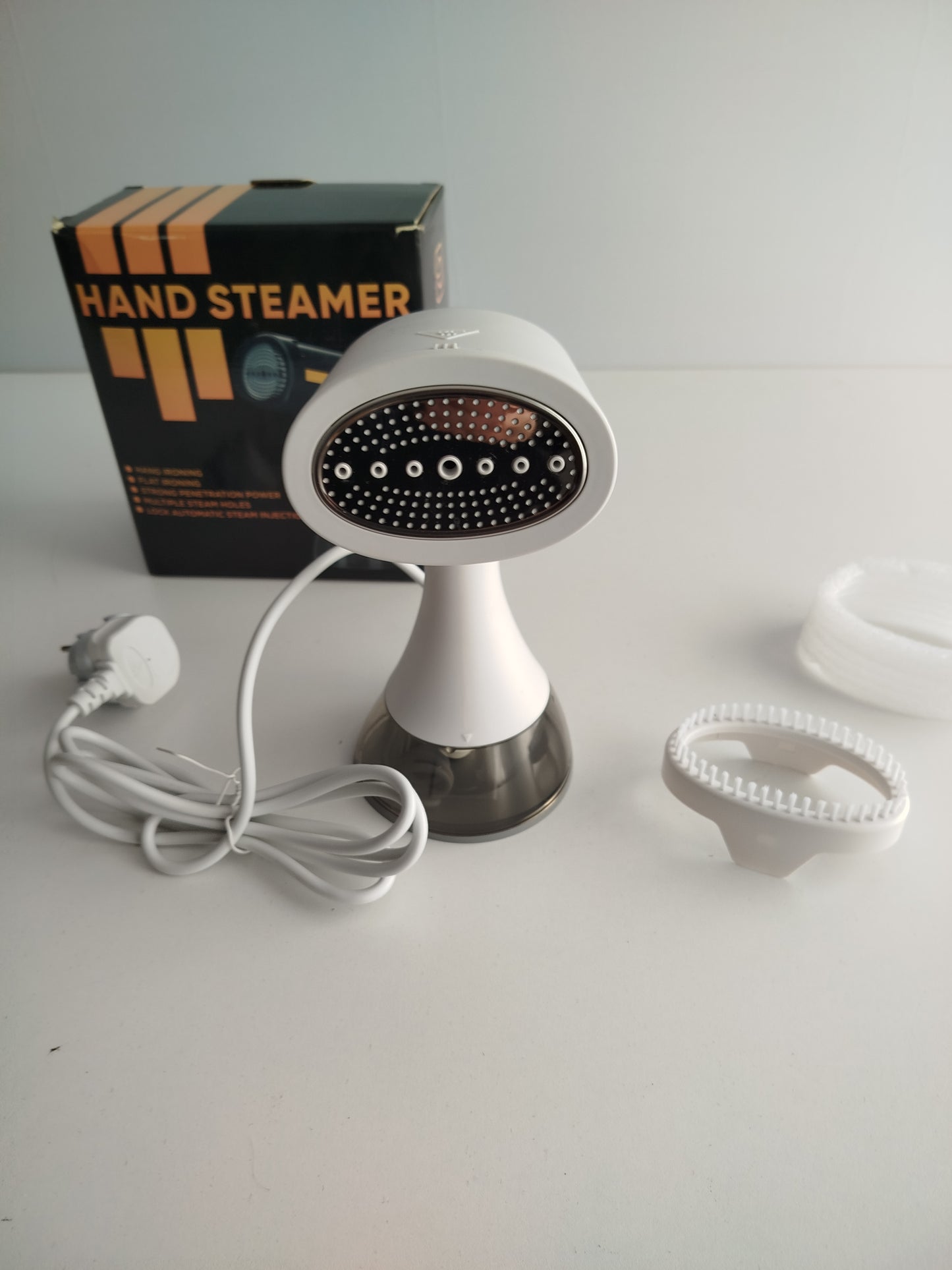 Ręczna Parownica do Ubrań Steamer 1500W | Zbiornik 300ml | Szybkie Prasowanie w Pionie