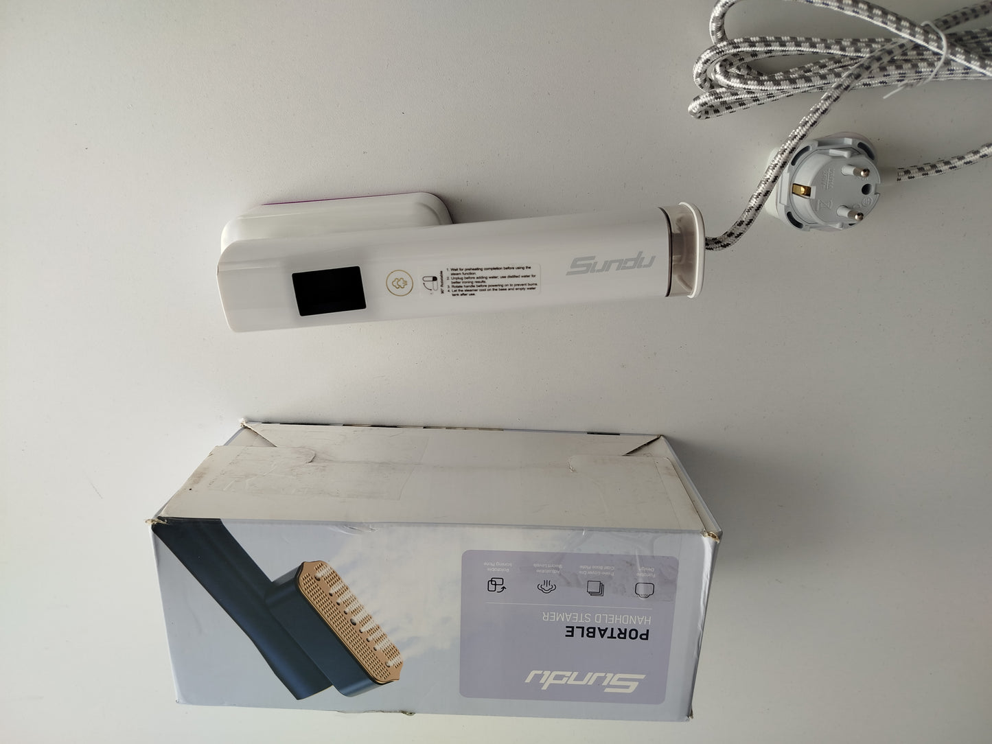 Parownica do Ubrań Sundu Portable Steamer – Biało-Fioletowa – Mocna