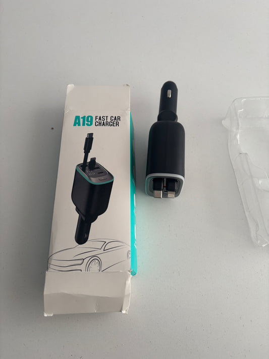 Ładowarka Samochodowa Fast Charge A19 – 4w1 (Kable USB-C / iPhone)