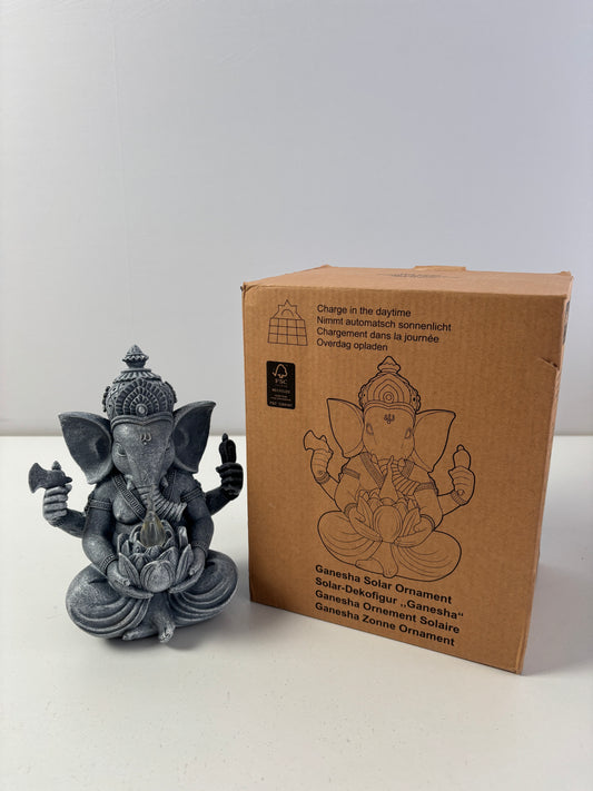 Figura Ogrodowa Ganesha – Solarna Ozdoba z Efektem Świetlnym