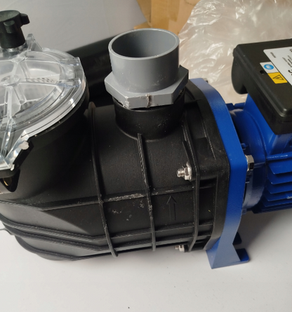 Pompa basenowa 550 W, 12000 L/h nowy z lekkim defektem na zdjęciu widać